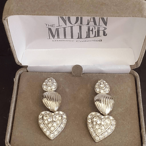 Nolan Miller Glamour Collection‎ Silvertone Detachable Heart Pierced Earrings - Picture 6 of 7